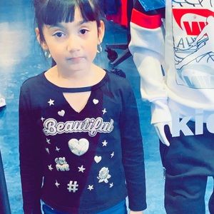 Meet your Posher, Yaneth